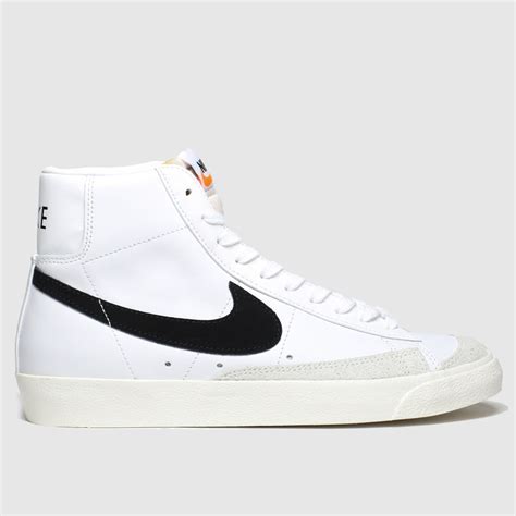 nike blazer damen schwarz weiß|nike blazer mid 77.